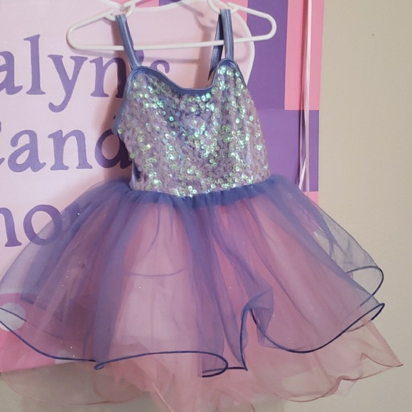 Dress - Picture 1 of 2